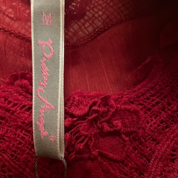 NWT. Red Lace short - mini dress in Medium. - Picture 3 of 7